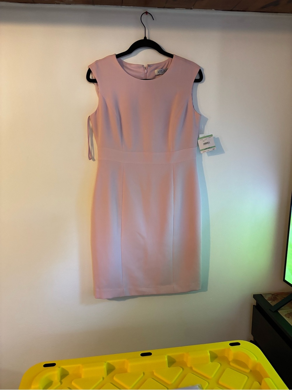 NWT Sleeveless Pink Sheath Dress - Brand: Kasper size 8p